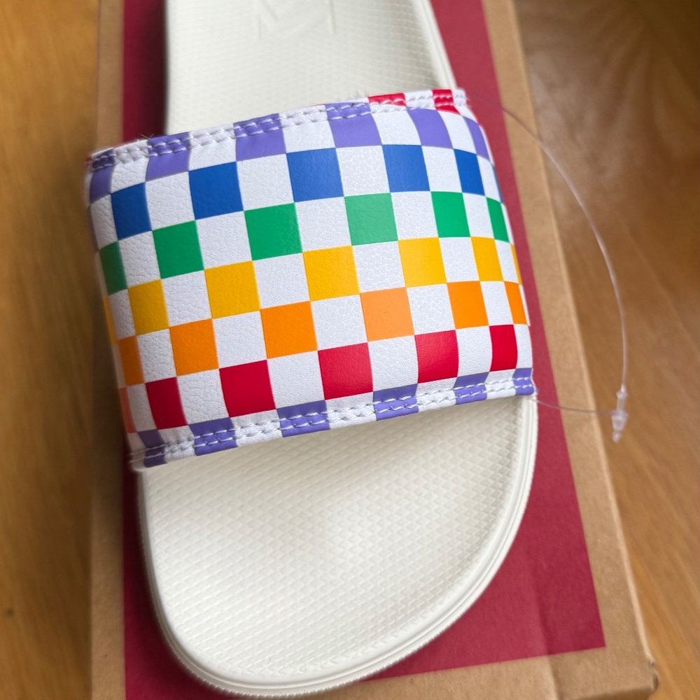 Checkered slides